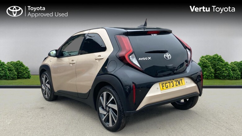 Toyota Aygo X 1.0 VVT-i Edge 5dr Auto Petrol Hatchback